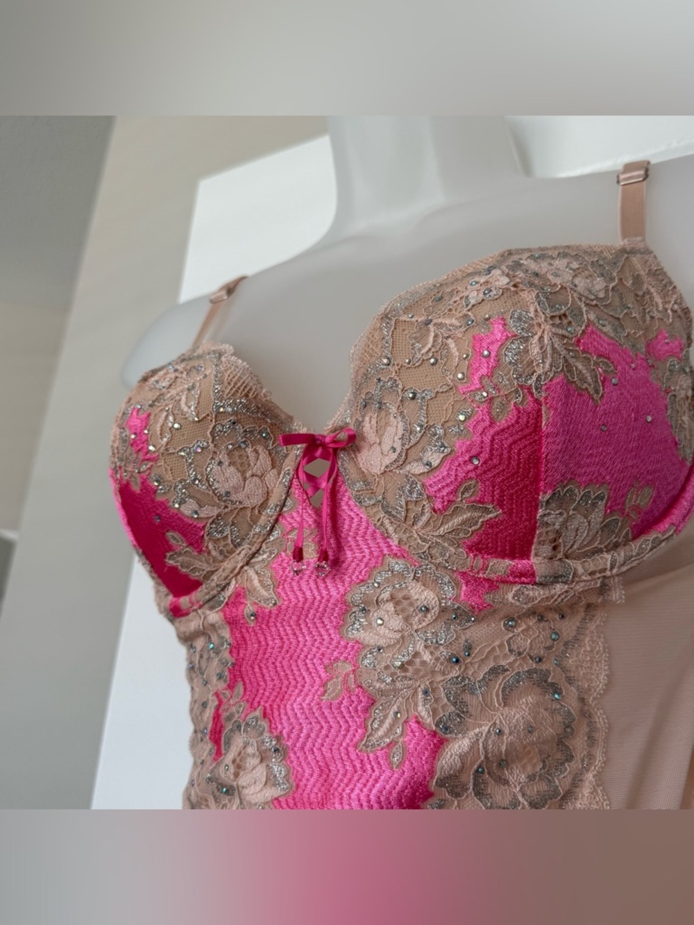 Victoria's Secret y2k Pink Floral Lace Garter Slip Merrywidow 34D Coquette - Picture 2 of 6